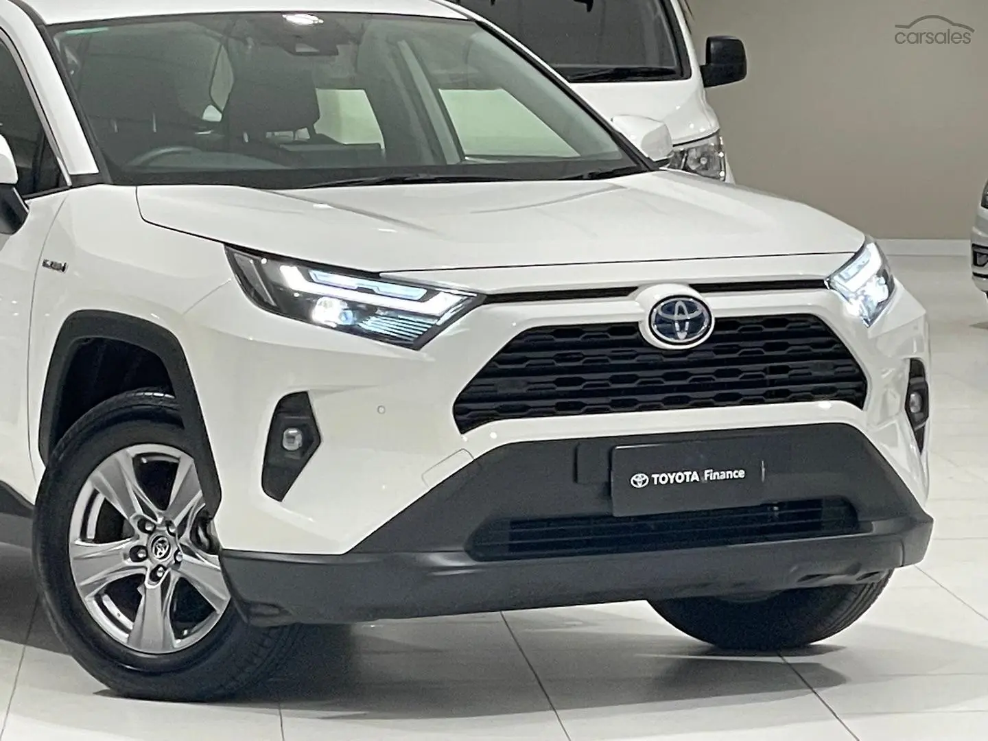2019 Toyota RAV4 Image 3