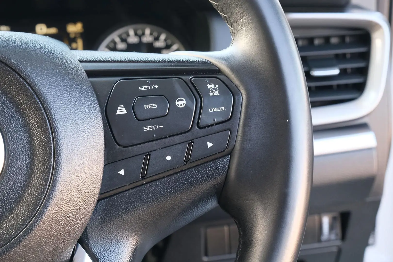 2024 Mazda BT-50 Gallery Image 15