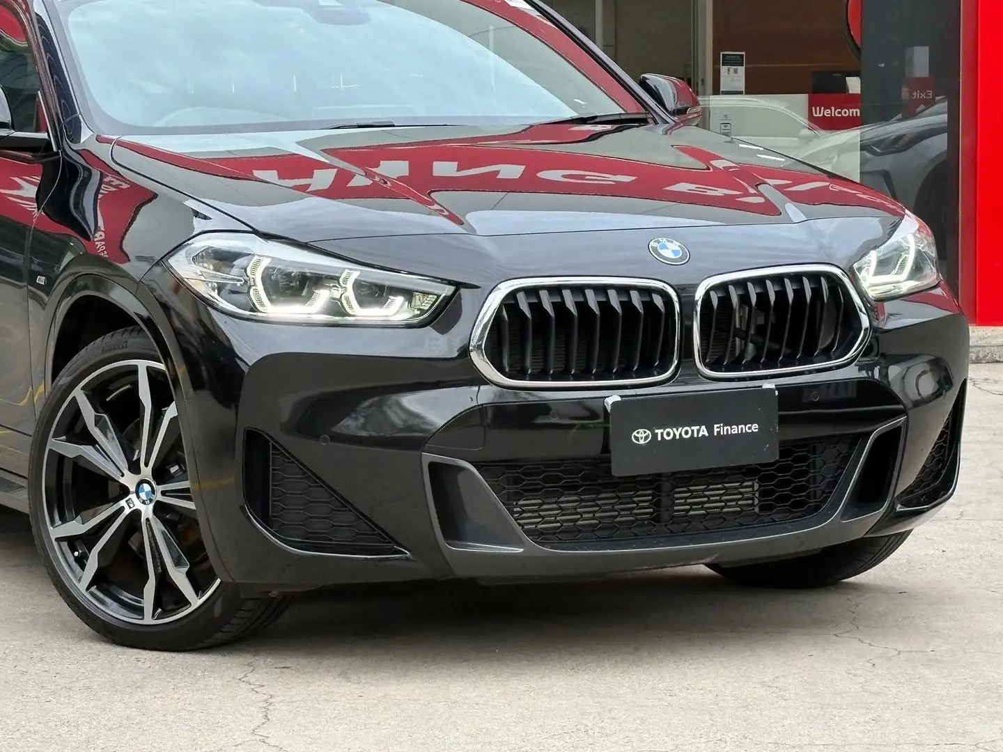 2021 BMW X2 Gallery Image 4