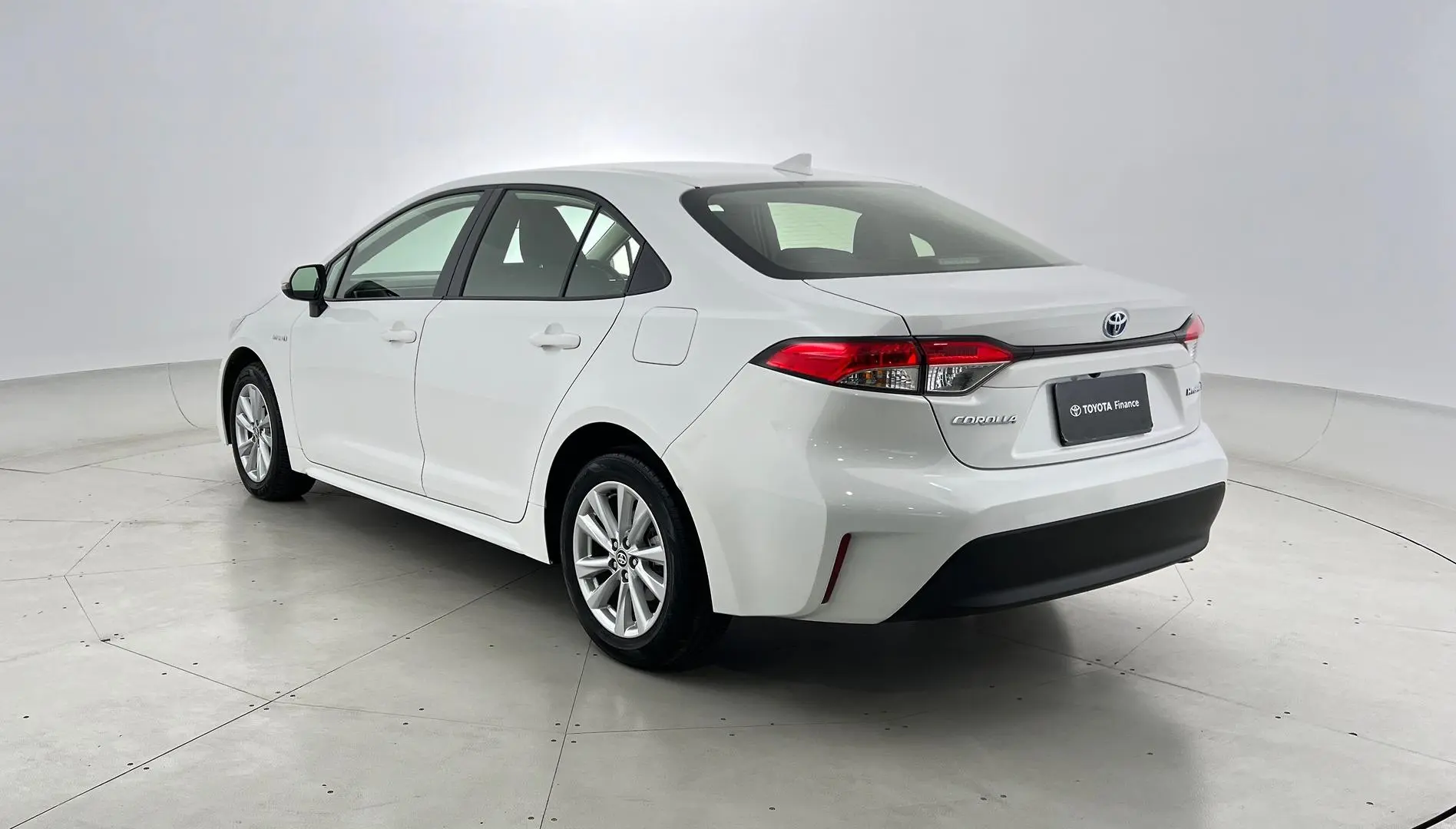 2023 Toyota Corolla Gallery Image 6