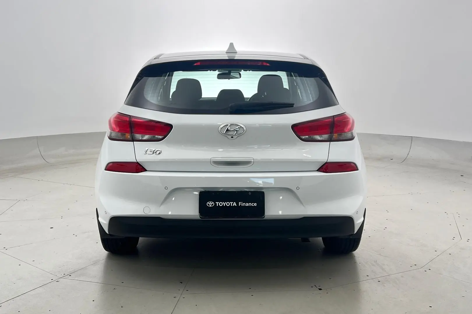 2020 Hyundai i30 Gallery Image 6