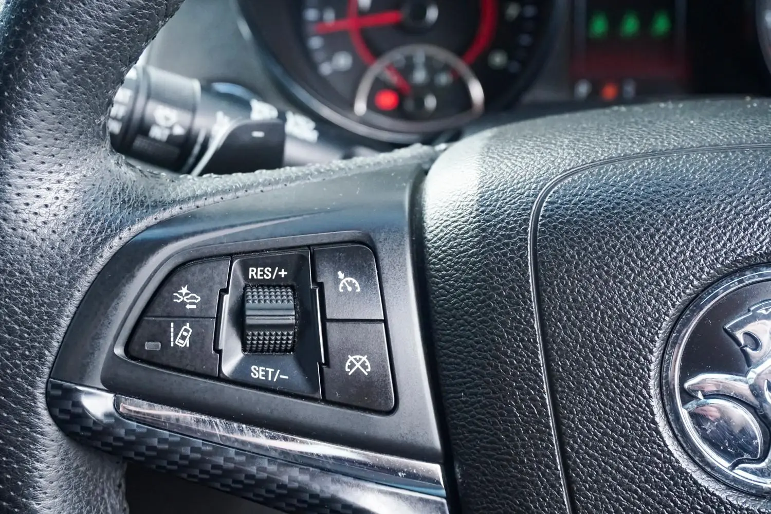 2016 Holden Commodore Gallery Image 8