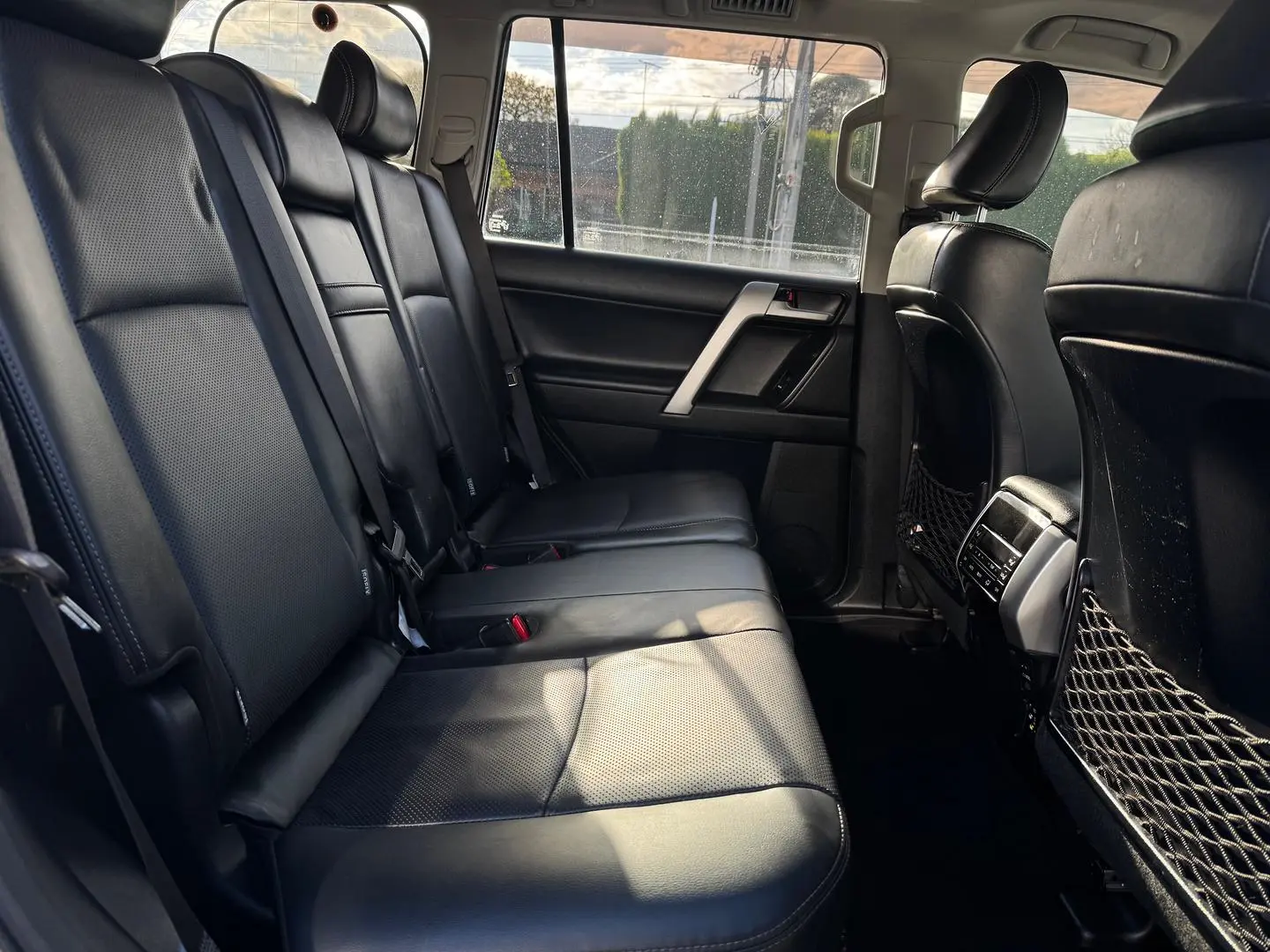 2019 Toyota Landcruiser Prado Gallery Image 20