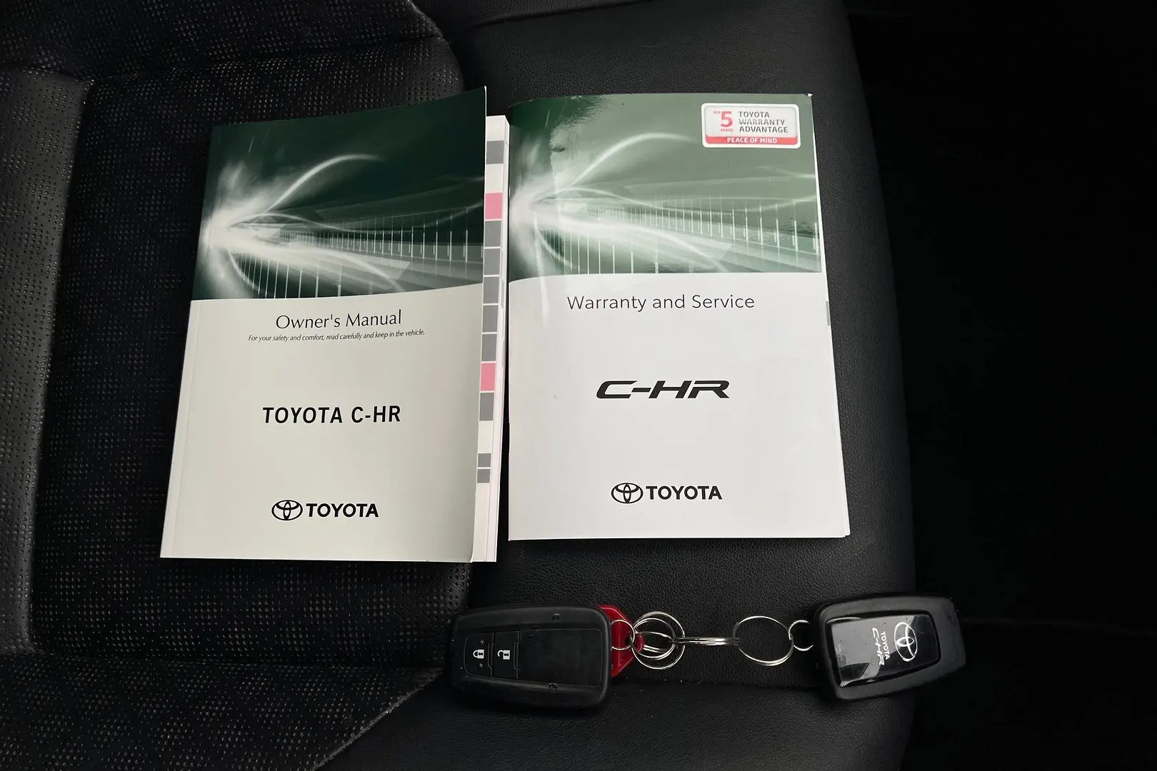 2020 Toyota C-HR Gallery Image 21