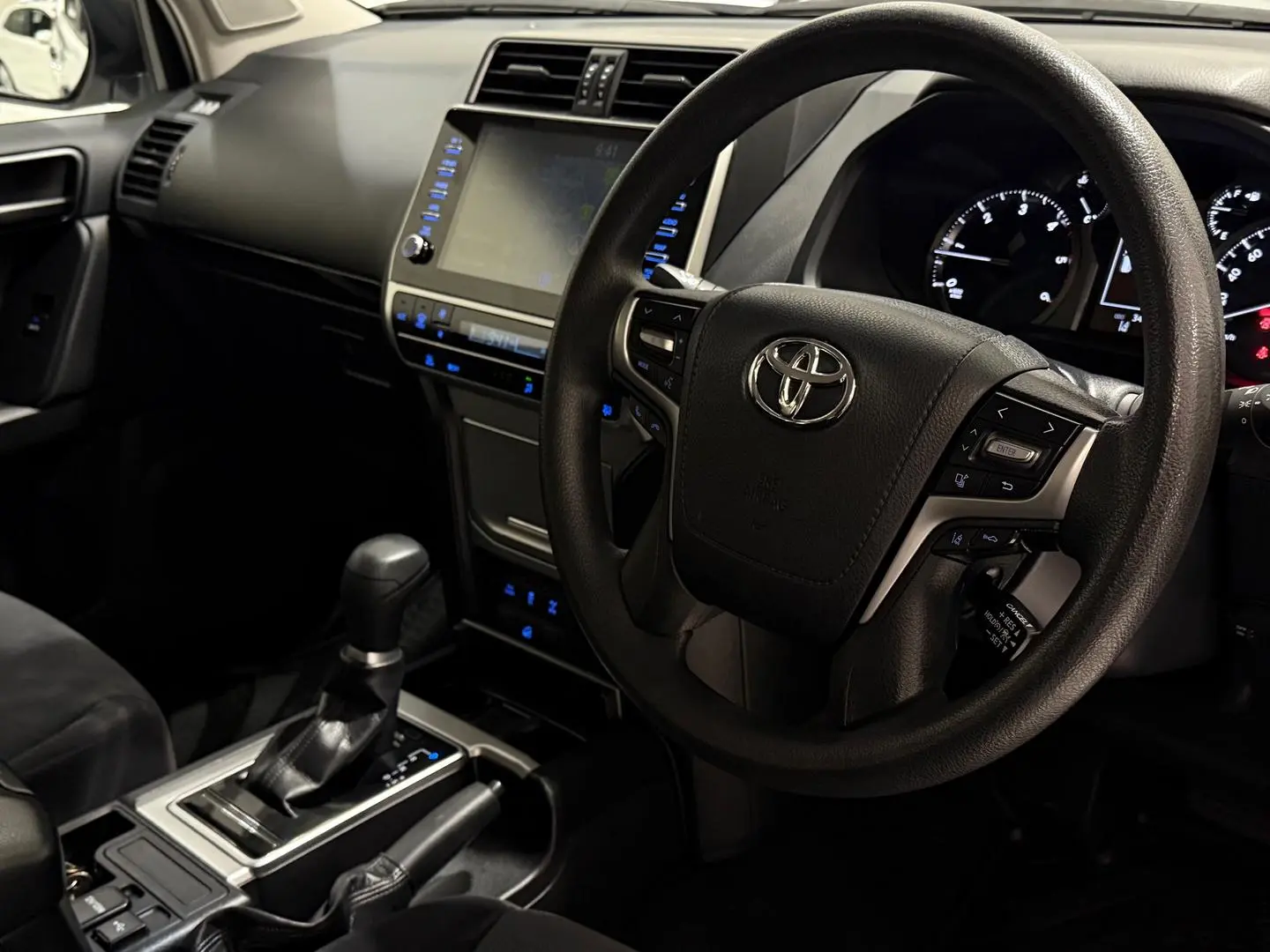 2021 Toyota Landcruiser Prado Gallery Image 13