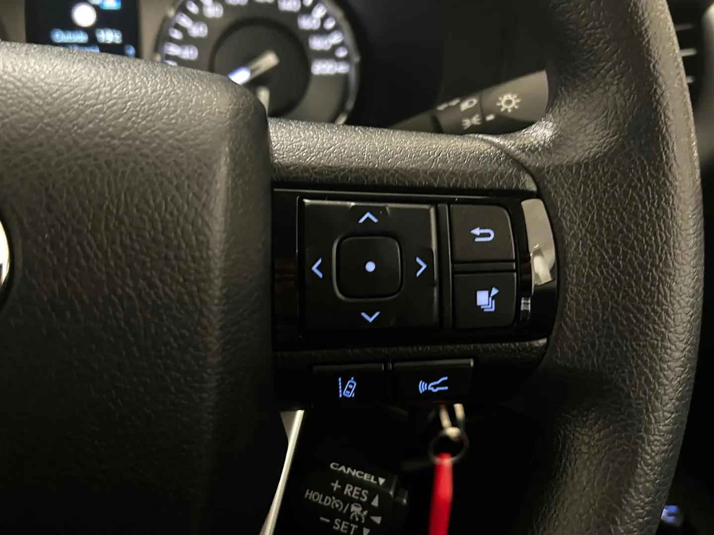 2022 Toyota Hilux Gallery Image 22