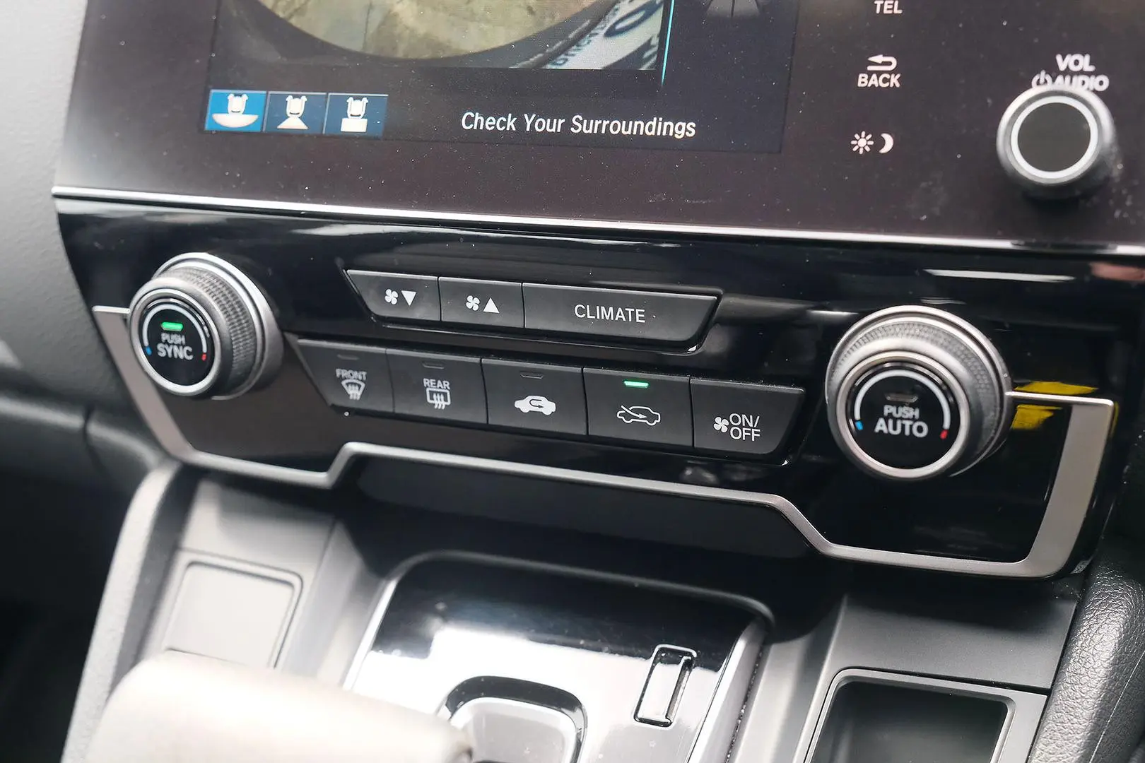 2017 Honda CR-V Gallery Image 19