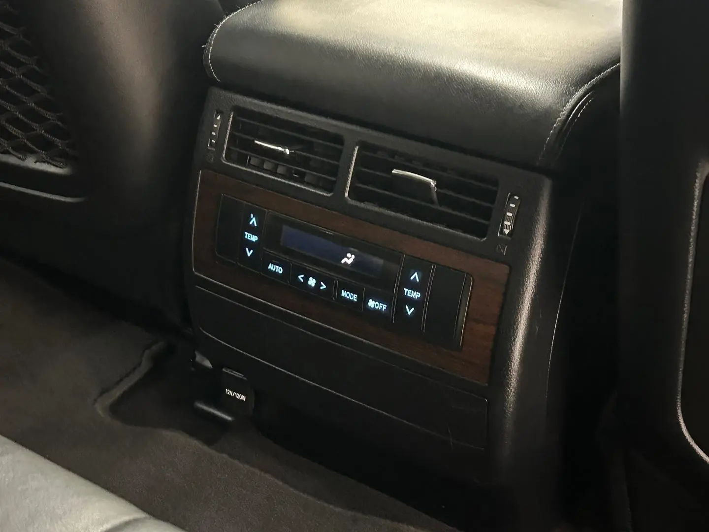 2021 Toyota Landcruiser Gallery Image 17