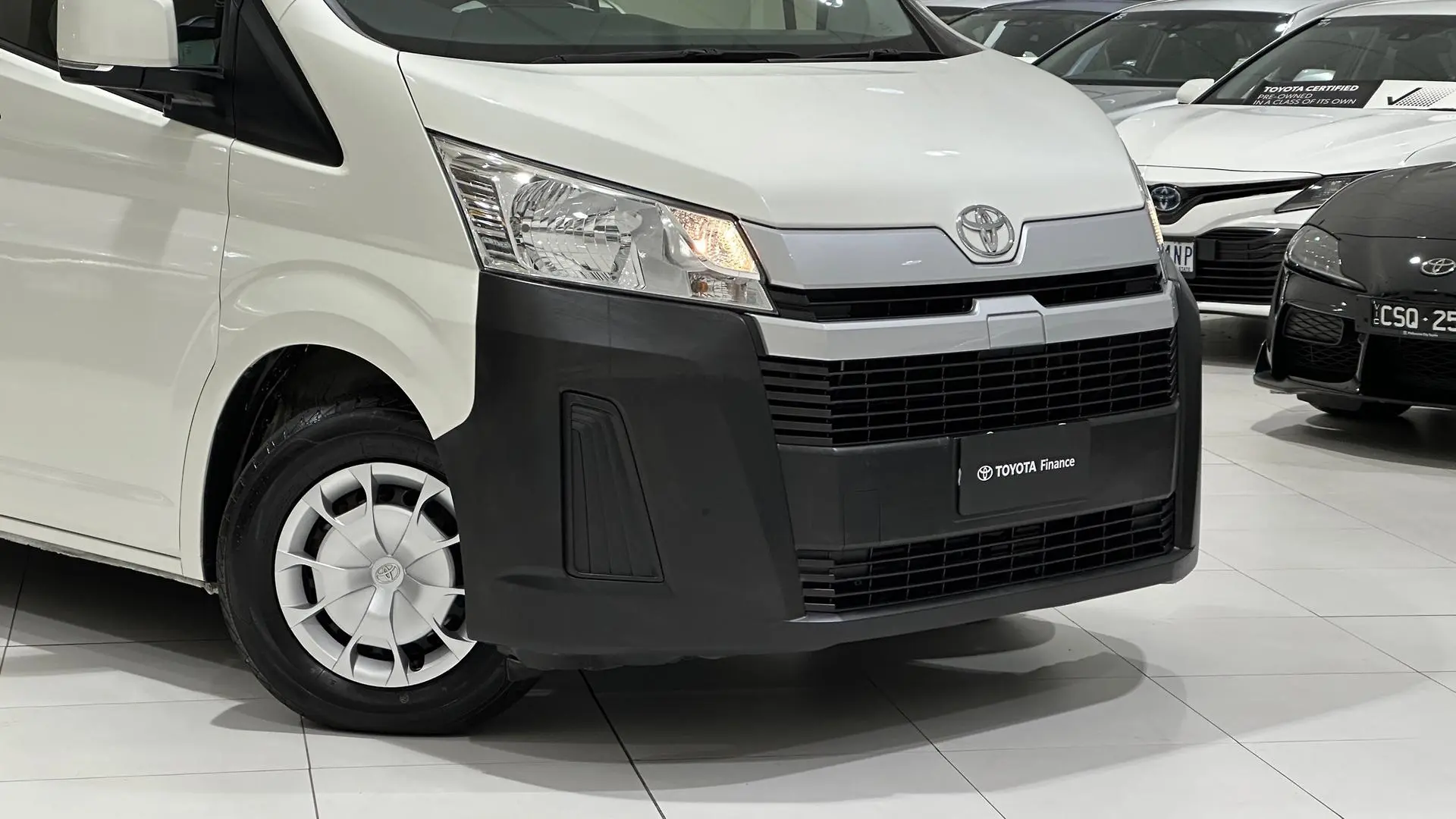 2021 Toyota Hiace Gallery Image 3
