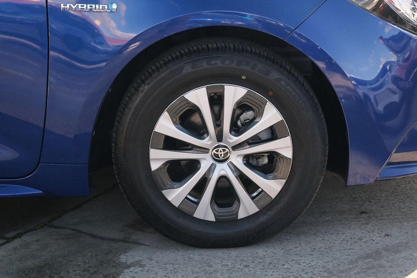 2021 Toyota Corolla Gallery Image 6