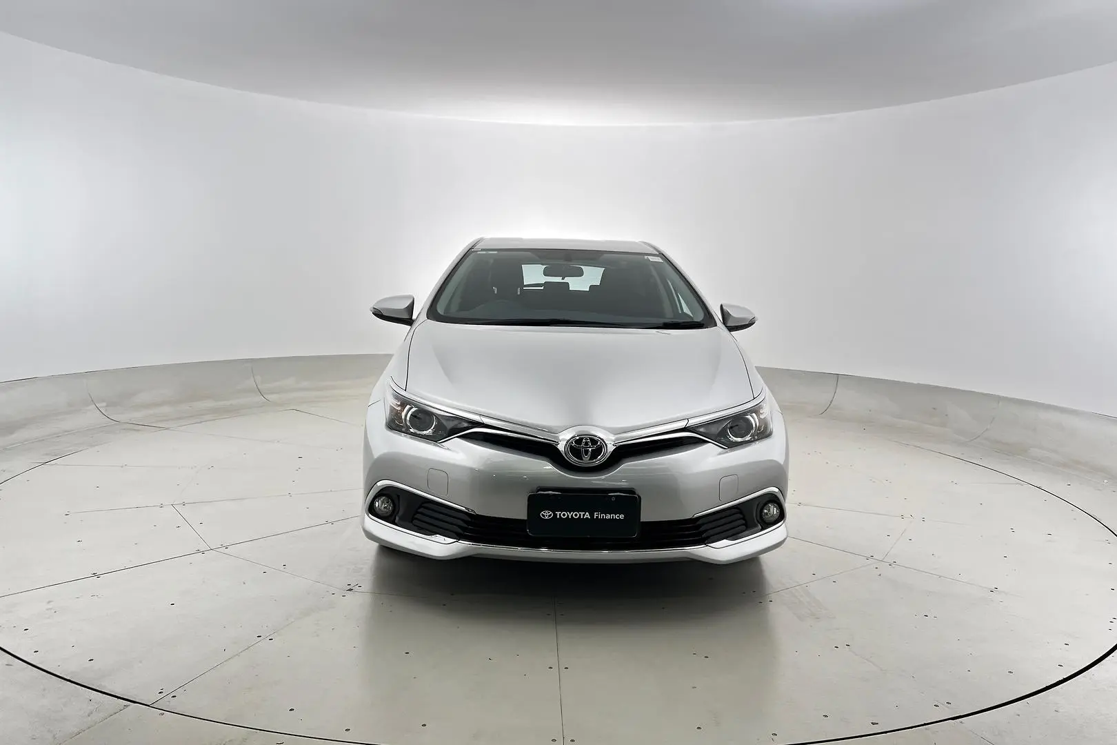 2016 Toyota Corolla Gallery Image 6