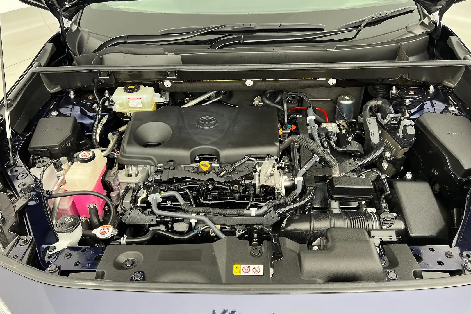 2019 Toyota RAV4 Gallery Image 24