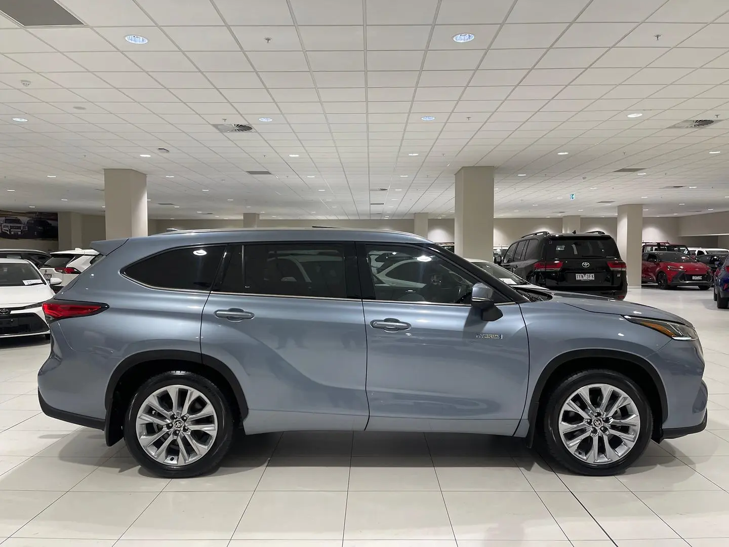 2021 Toyota Kluger Image 2