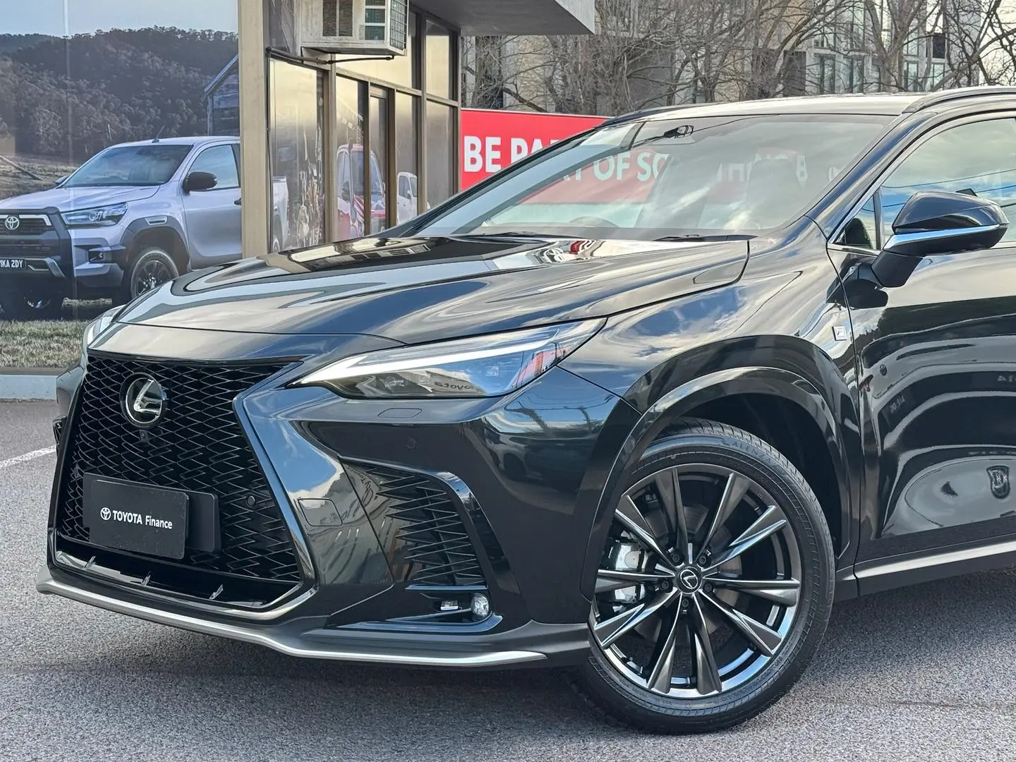 2024 Lexus NX Gallery Image 11
