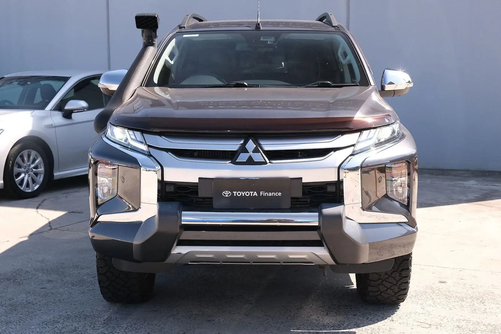 2019 Mitsubishi Triton Gallery Image 3