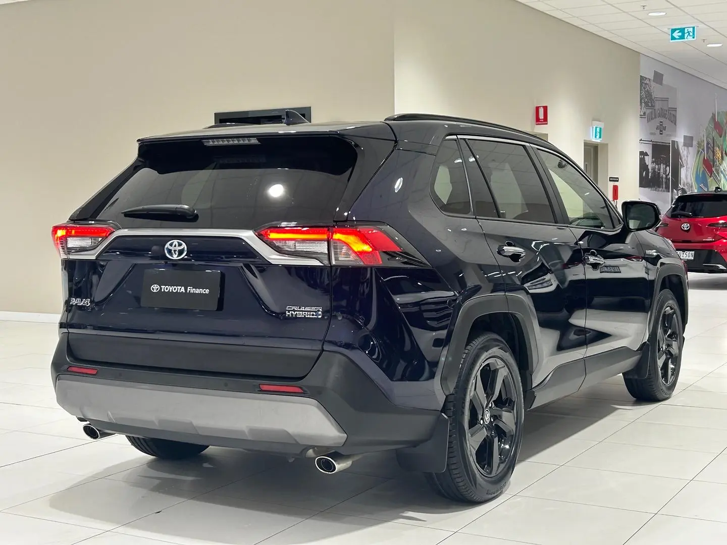 2020 Toyota RAV4 Gallery Image 10