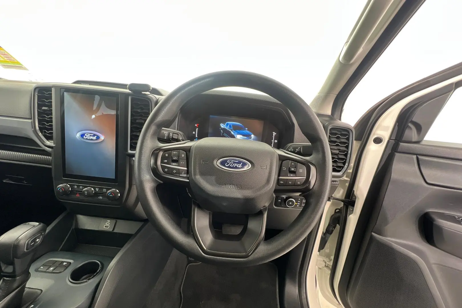 2022 Ford Ranger Gallery Image 15
