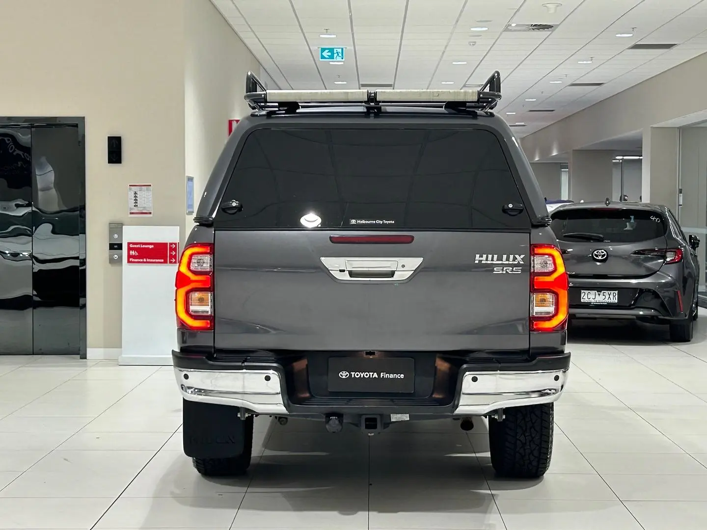 2022 Toyota Hilux Gallery Image 9