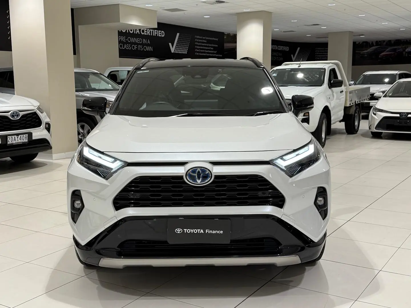 2024 Toyota RAV4 Gallery Image 4