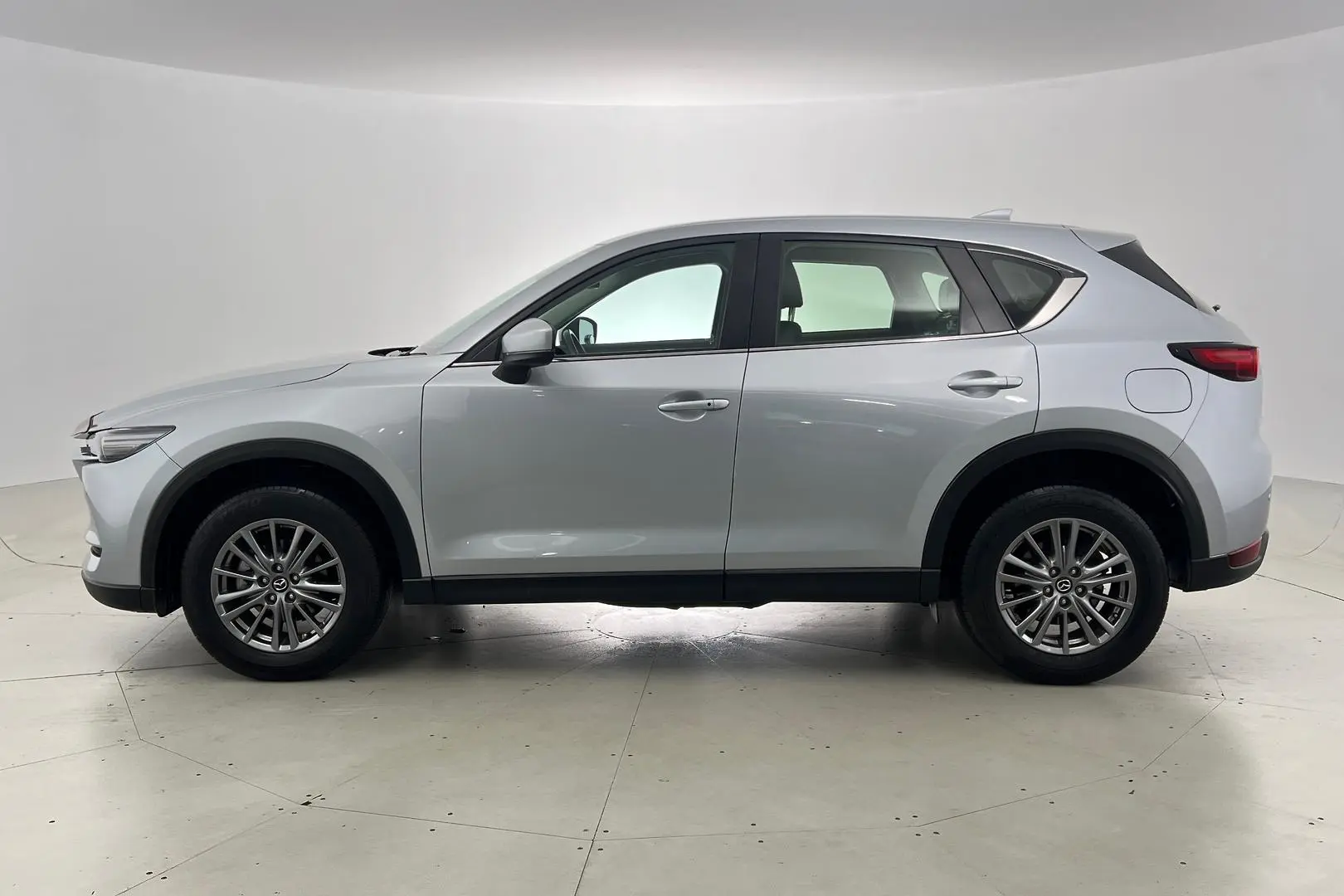 2017 Mazda CX-5 Gallery Image 9