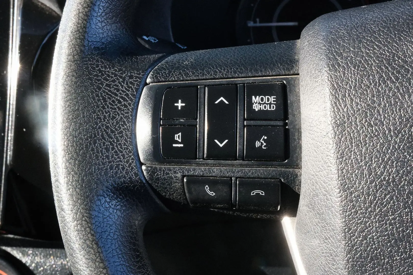 2018 Toyota Hilux Gallery Image 14
