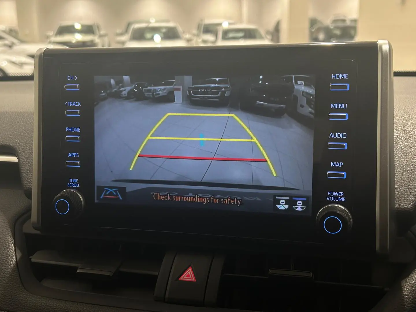 2021 Toyota RAV4 Gallery Image 16