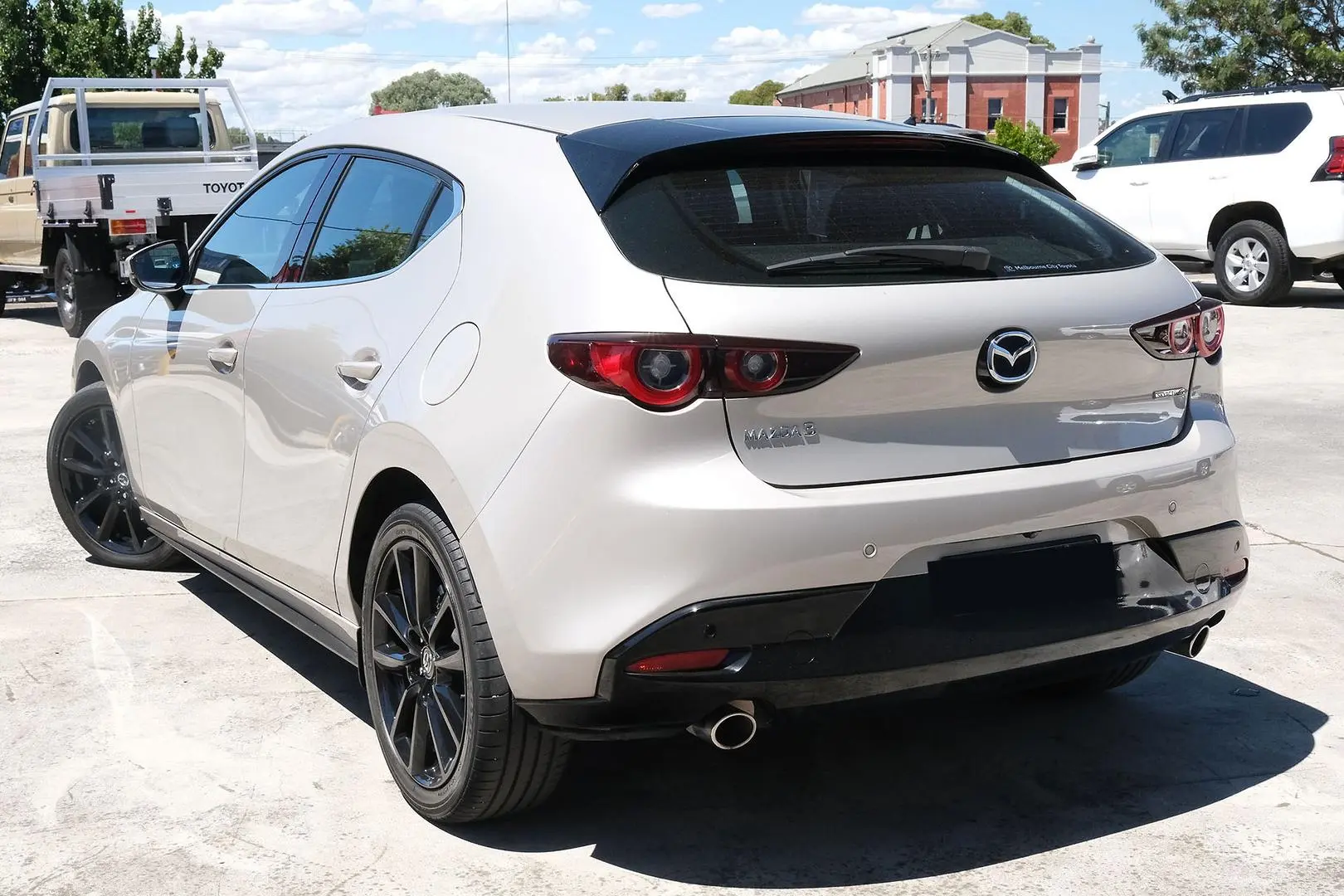 2022 Mazda 3 Gallery Image 2