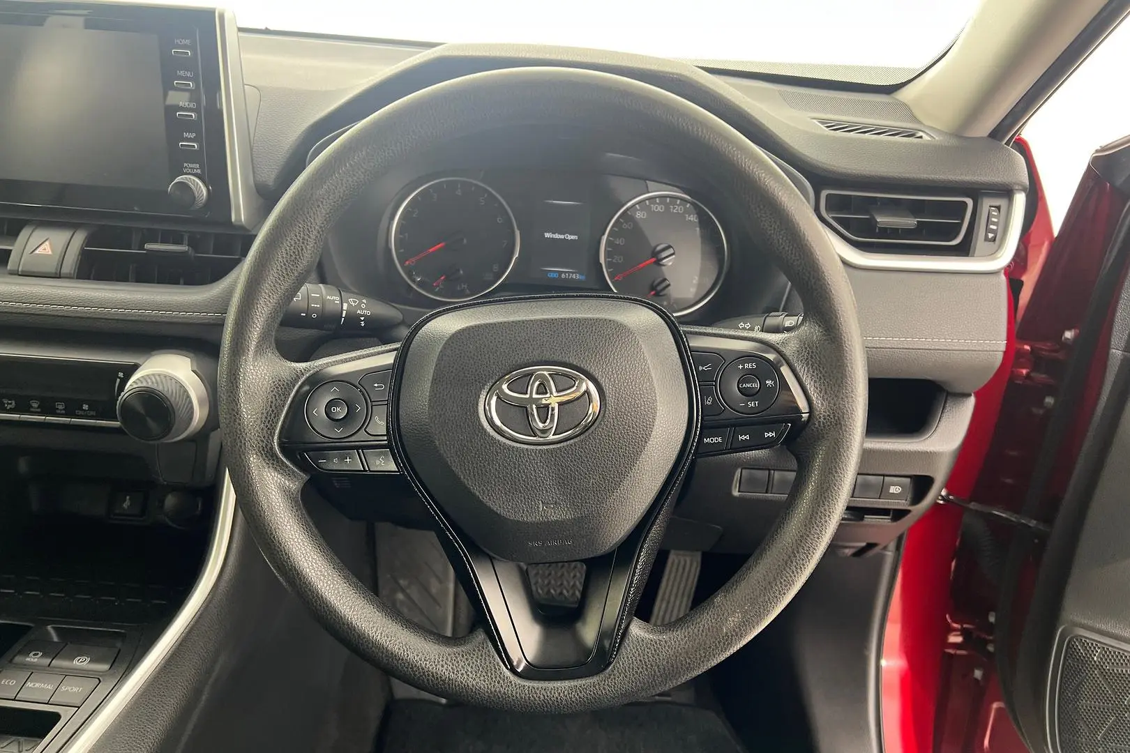 2020 Toyota RAV4 Gallery Image 15