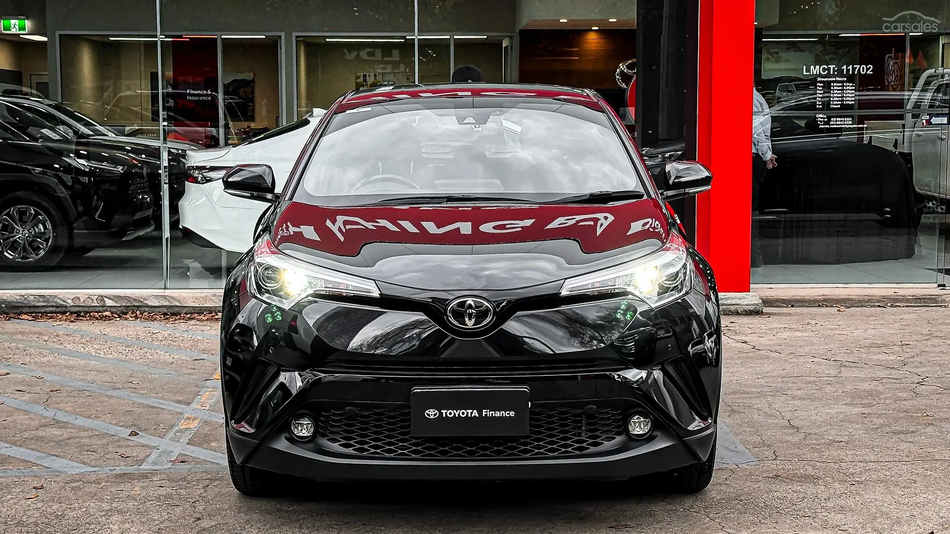2018 Toyota C-HR Image 10