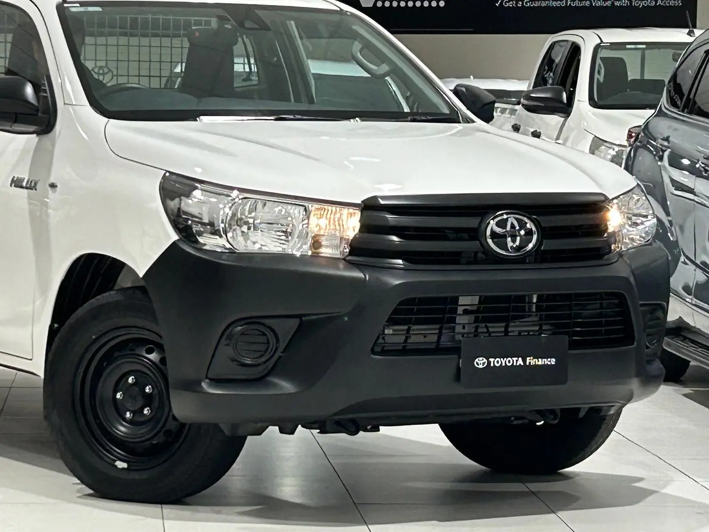 2024 Toyota Hilux Gallery Image 3