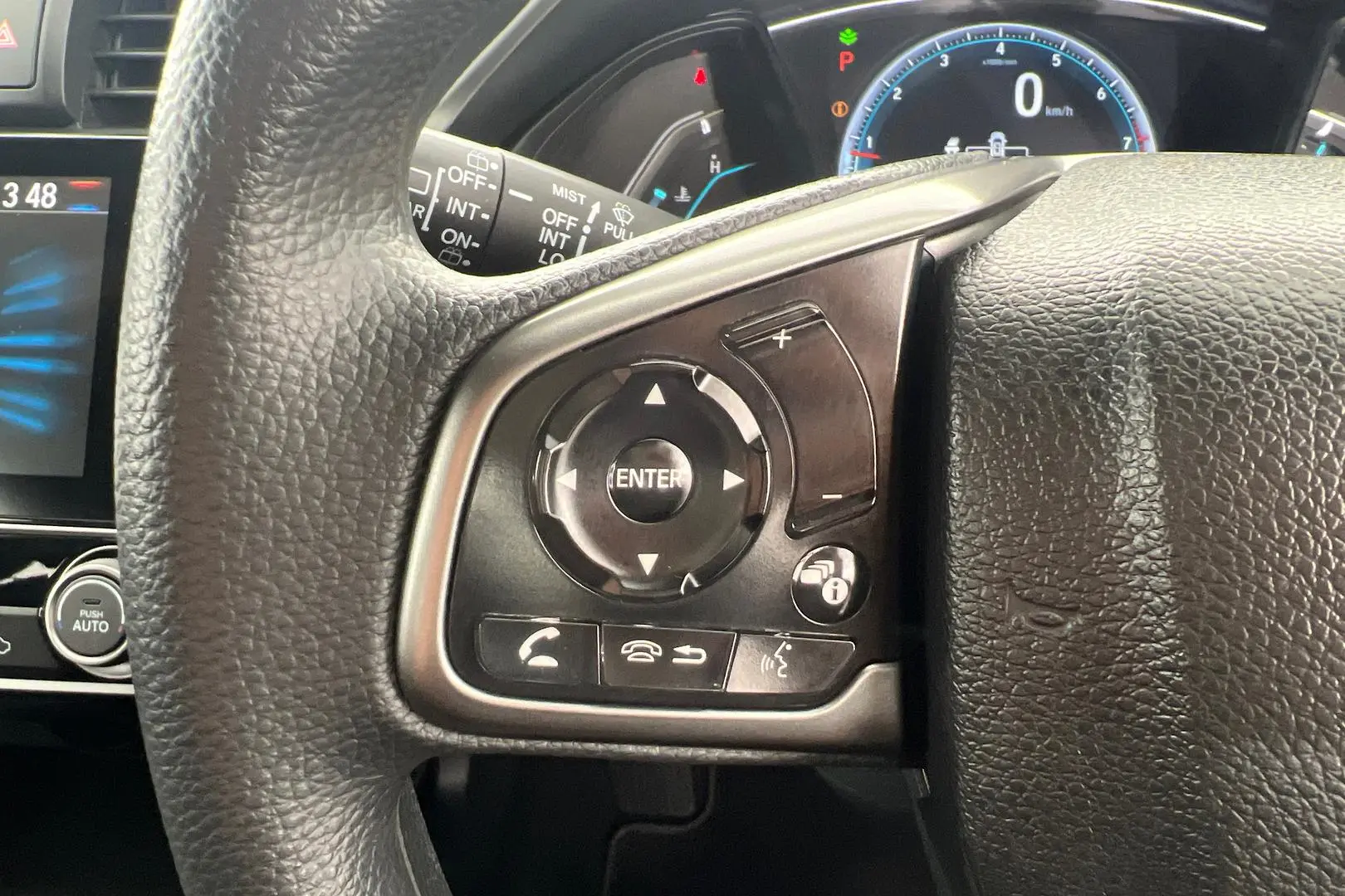 2019 Honda Civic Gallery Image 17