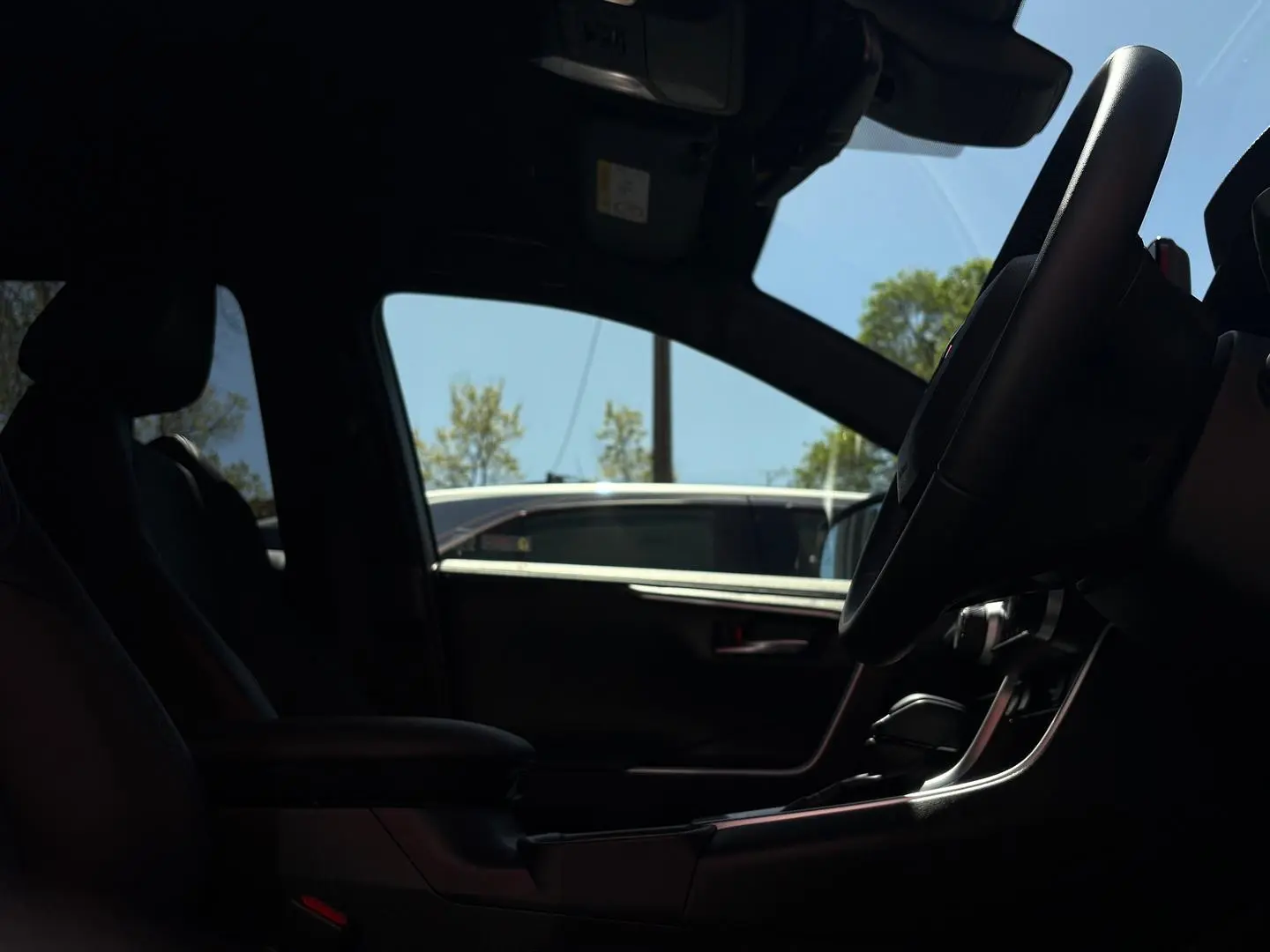 2024 Toyota RAV4 Gallery Image 11