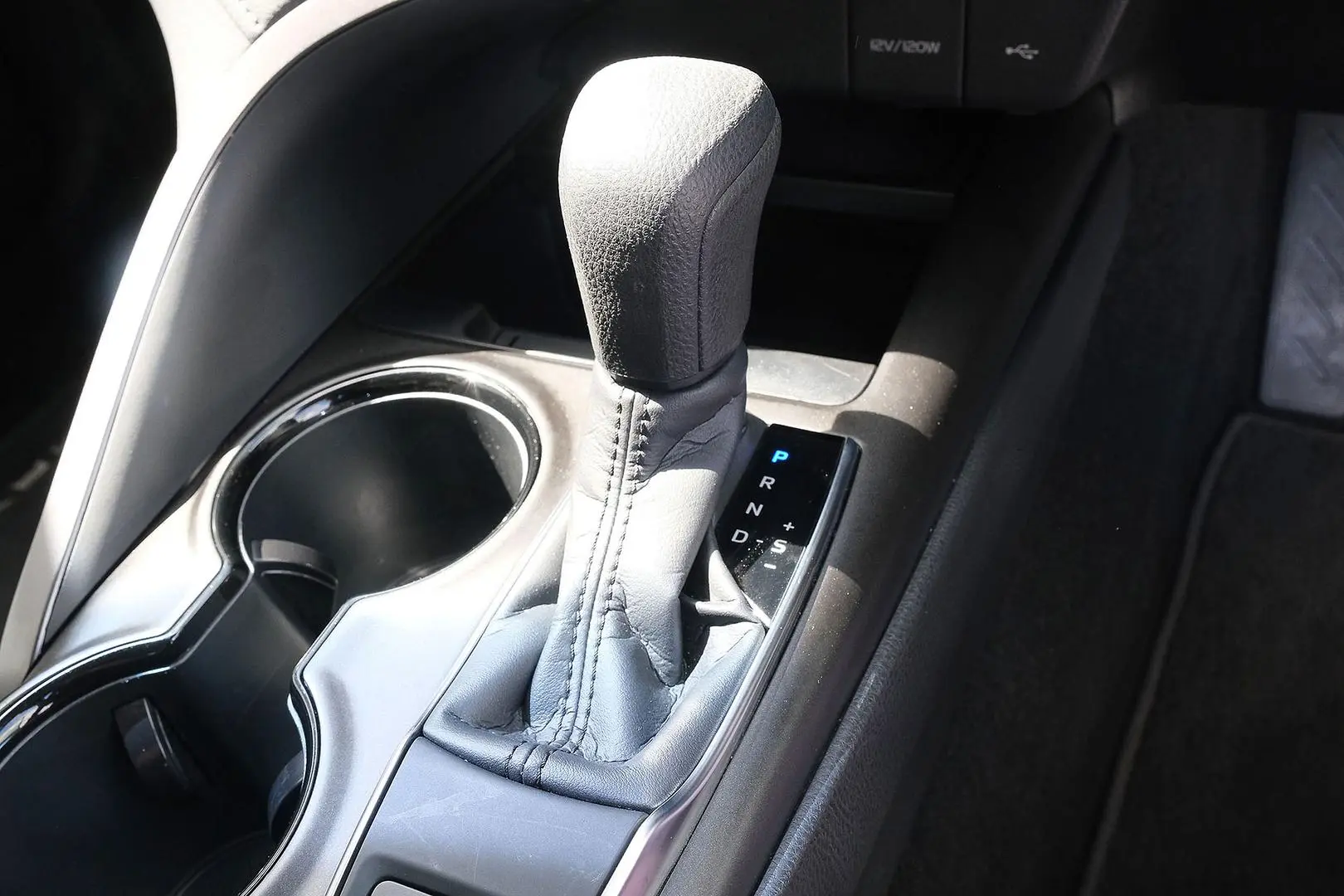 2024 Toyota Camry Gallery Image 18