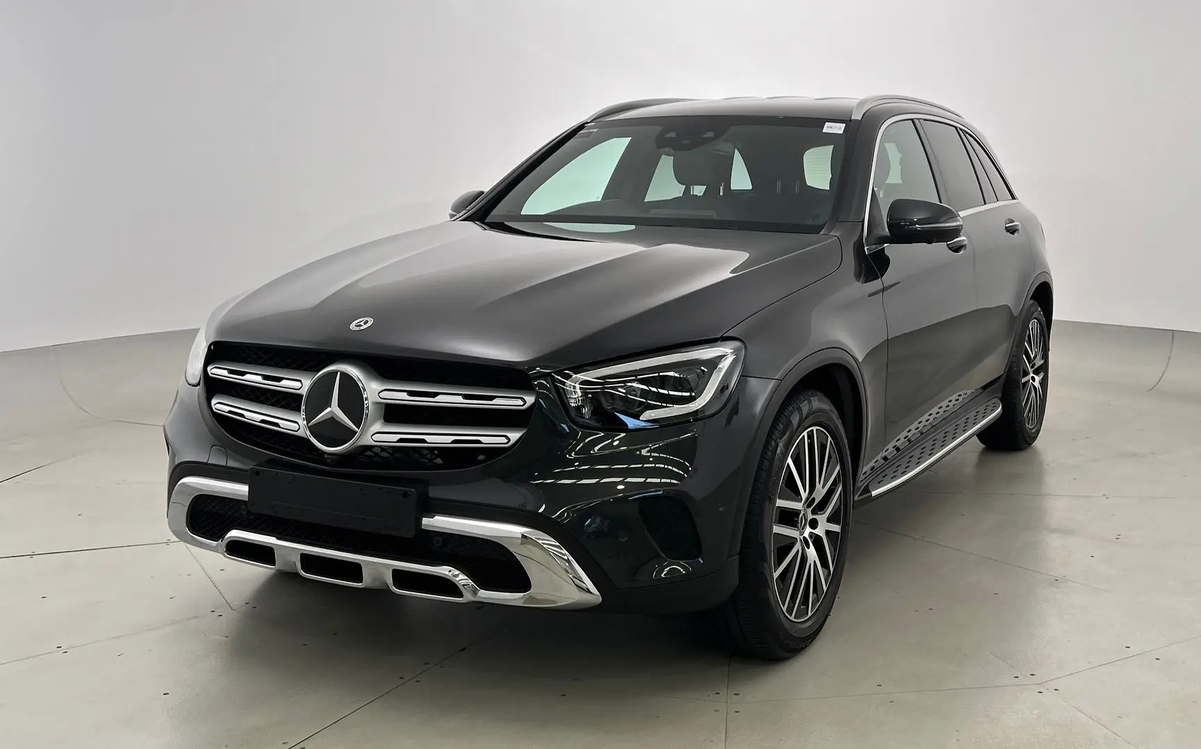 2021 Mercedes-Benz Glc-Class Gallery Image 8