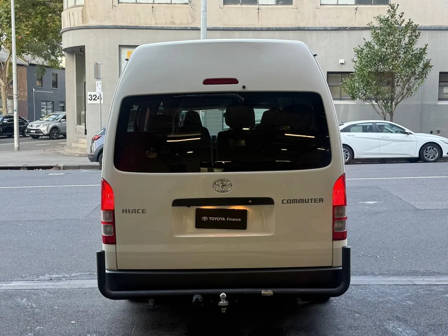 2019 Toyota Hiace Gallery Image 8