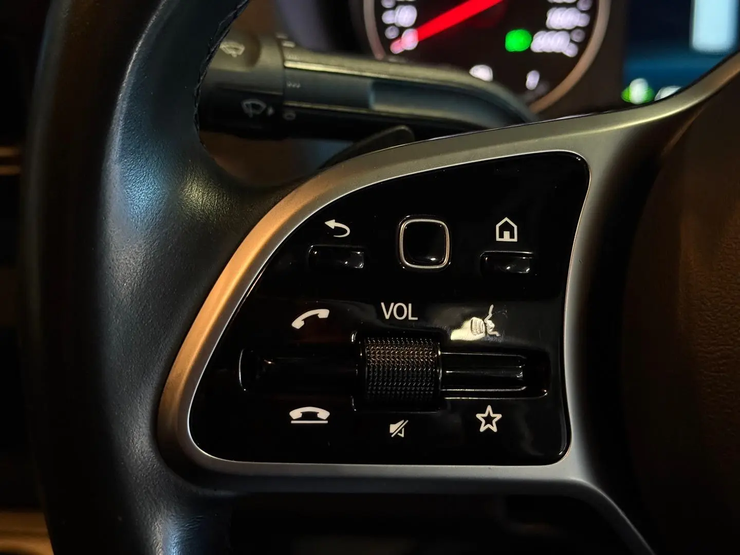 2023 Mercedes-Benz Sprinter Gallery Image 21