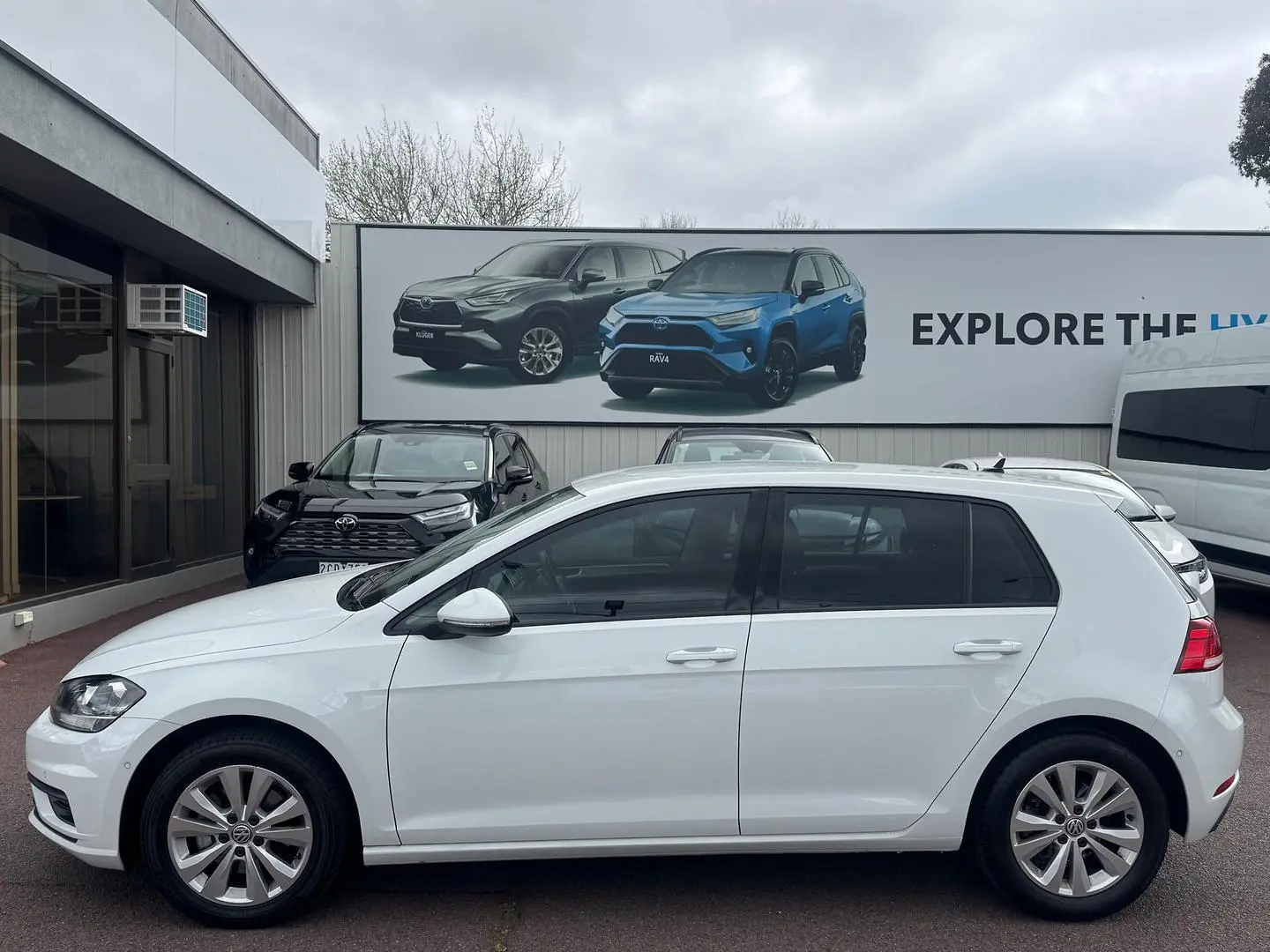 2018 Volkswagen Golf Gallery Image 9