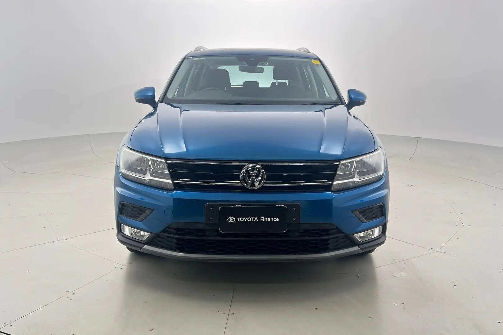 2016 Volkswagen Tiguan Gallery Image 10