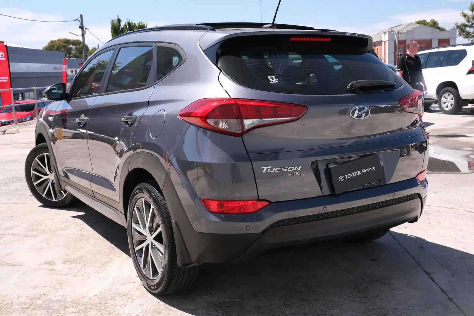 2016 Hyundai Tucson Gallery Image 2