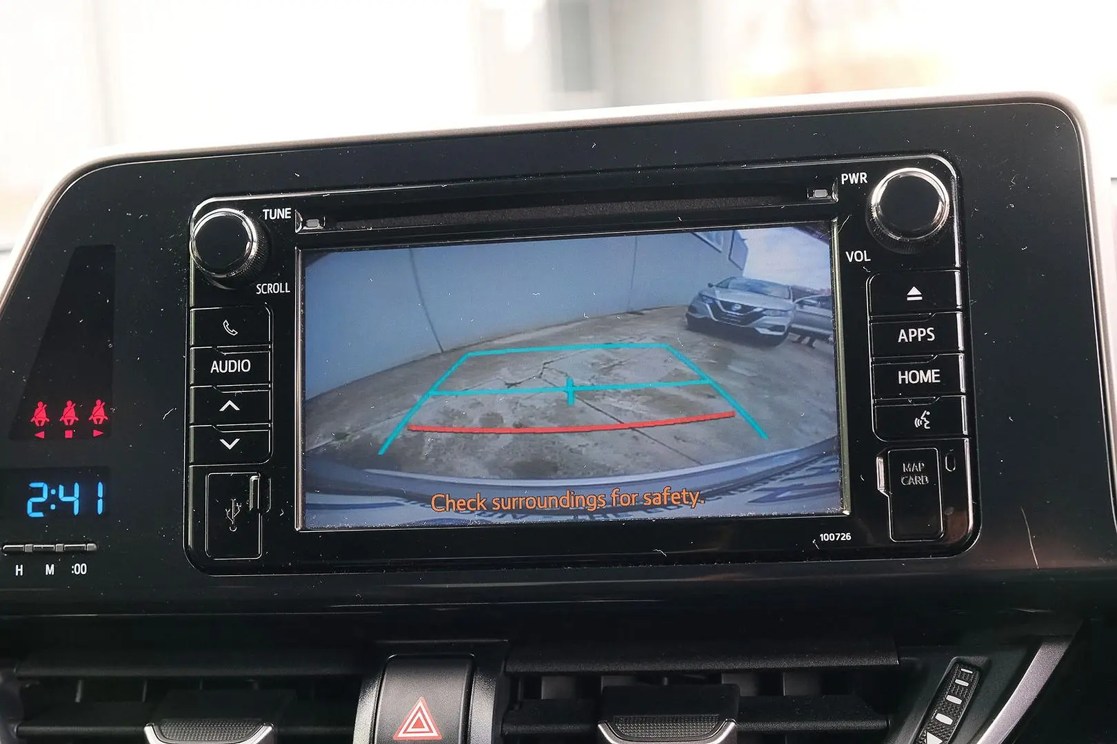 2019 Toyota C-HR Gallery Image 9