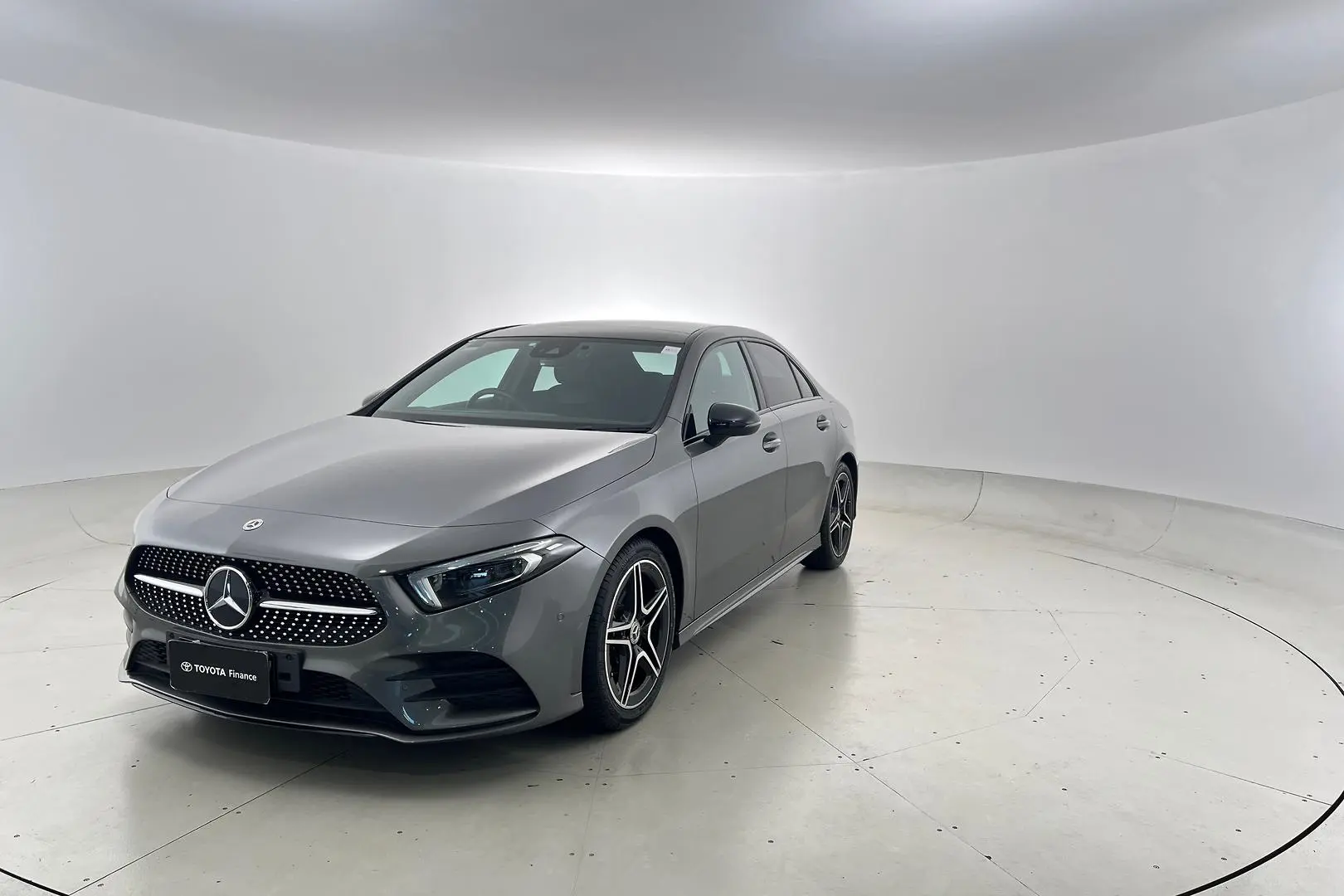 2022 Mercedes-Benz A-Class Gallery Image 8