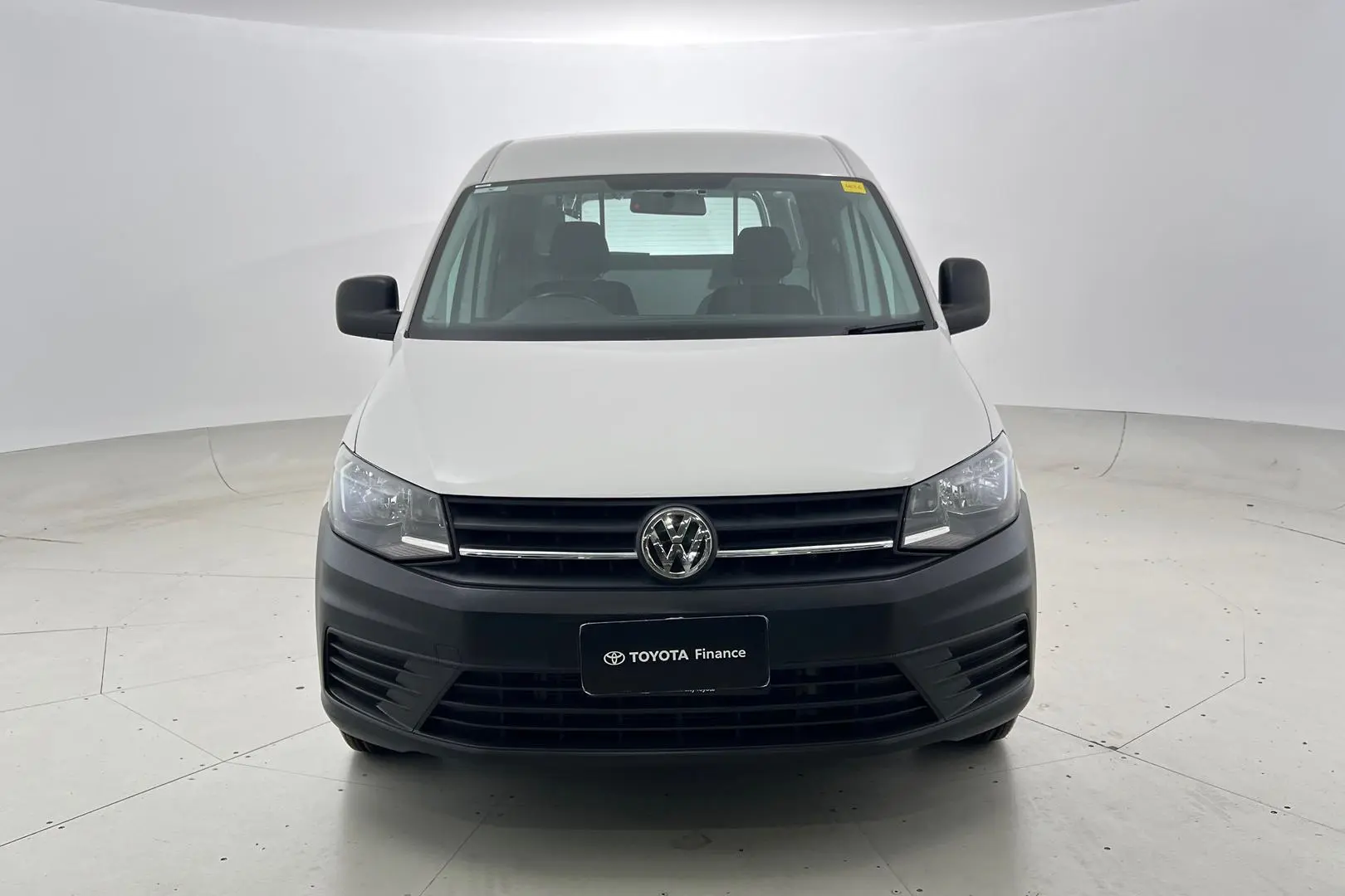 2018 Volkswagen Caddy Gallery Image 10