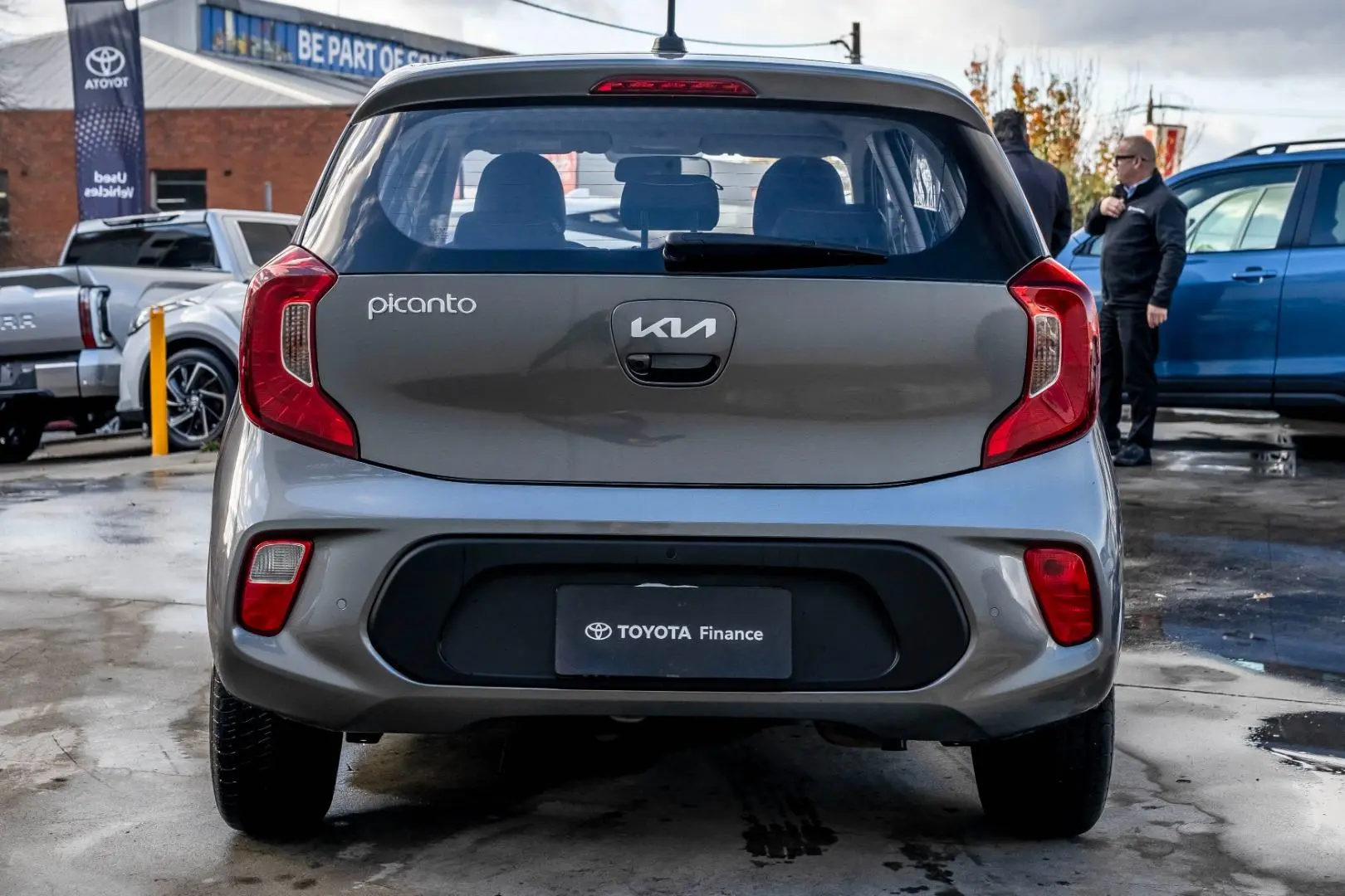 2023 Kia Picanto Gallery Image 4
