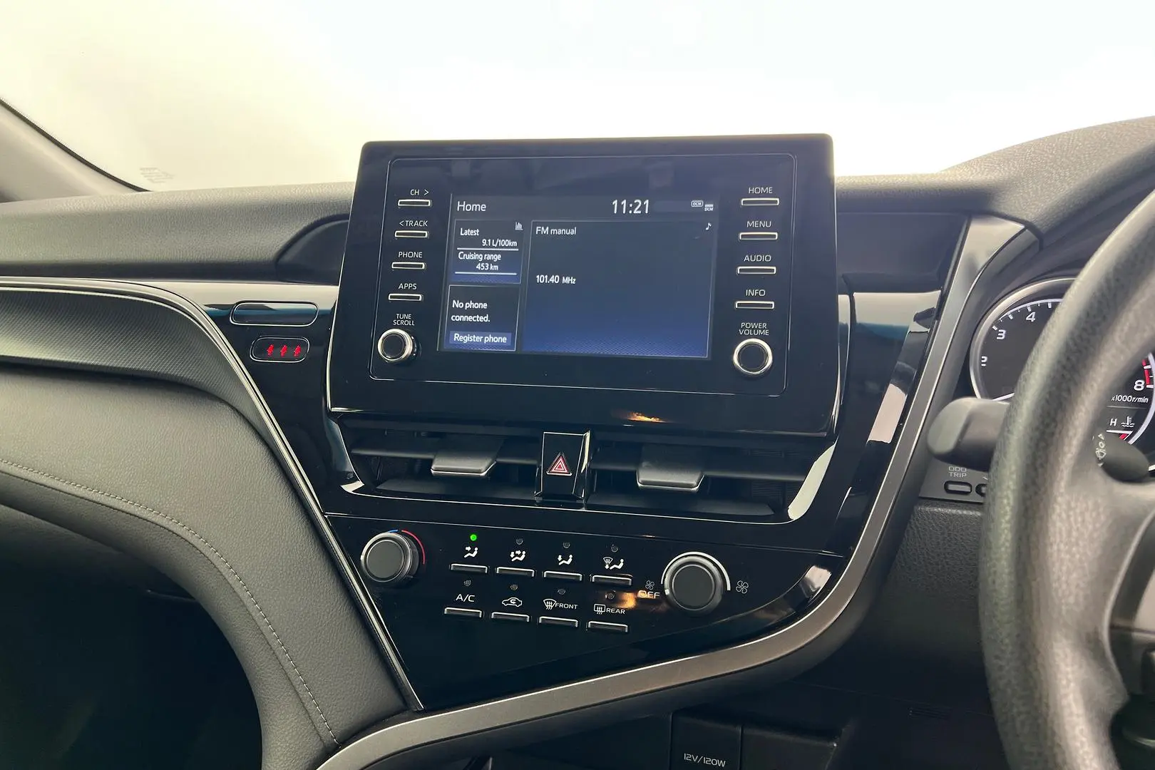 2024 Toyota Camry Gallery Image 19
