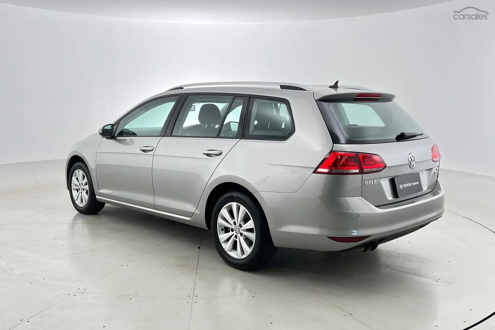 2016 Volkswagen Golf Image 7