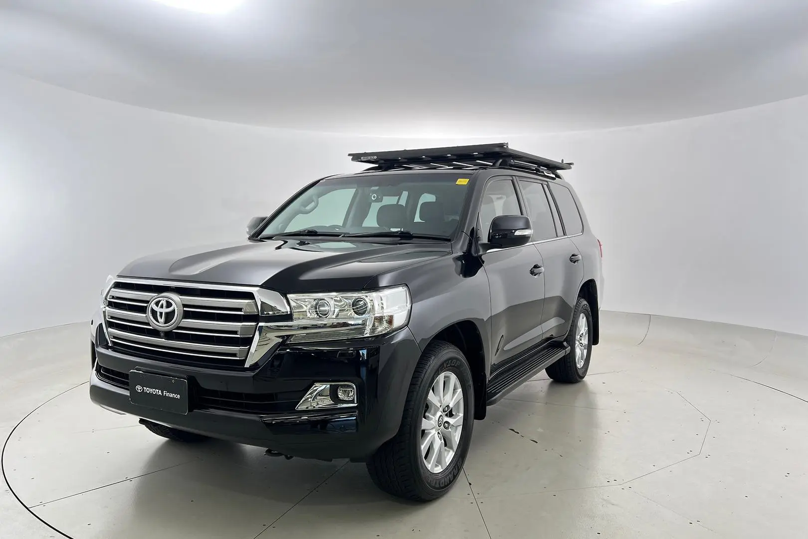 2019 Toyota Landcruiser Gallery Image 9