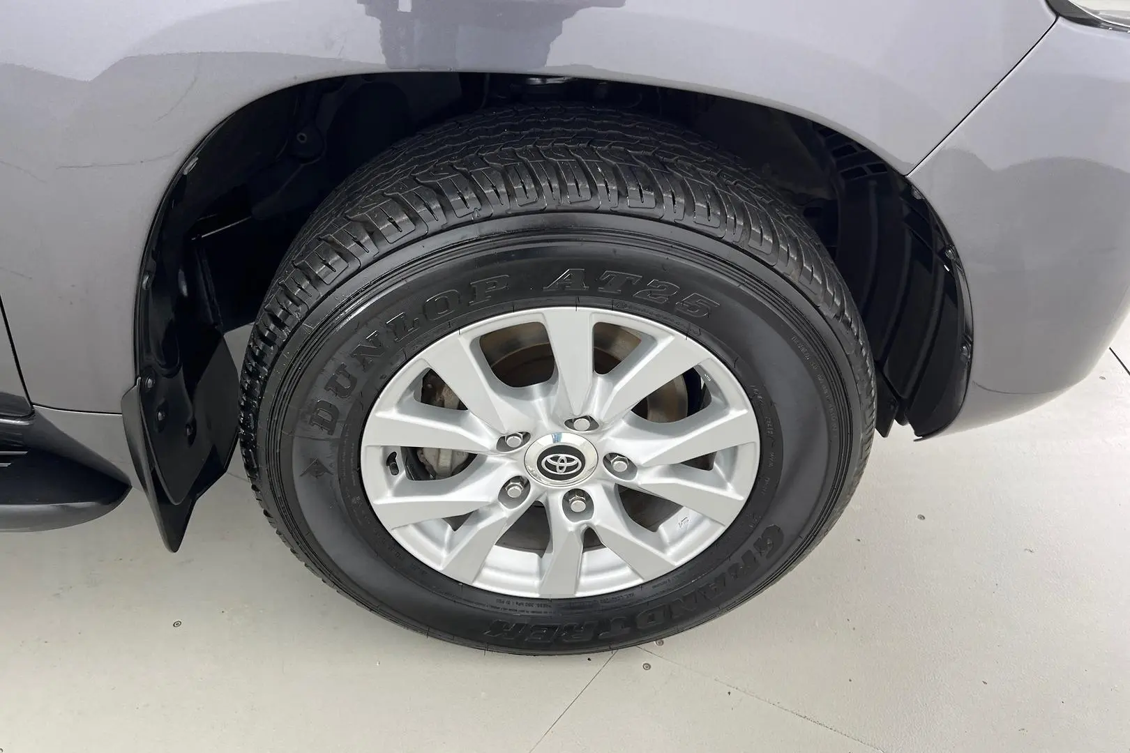 2019 Toyota Landcruiser Gallery Image 24