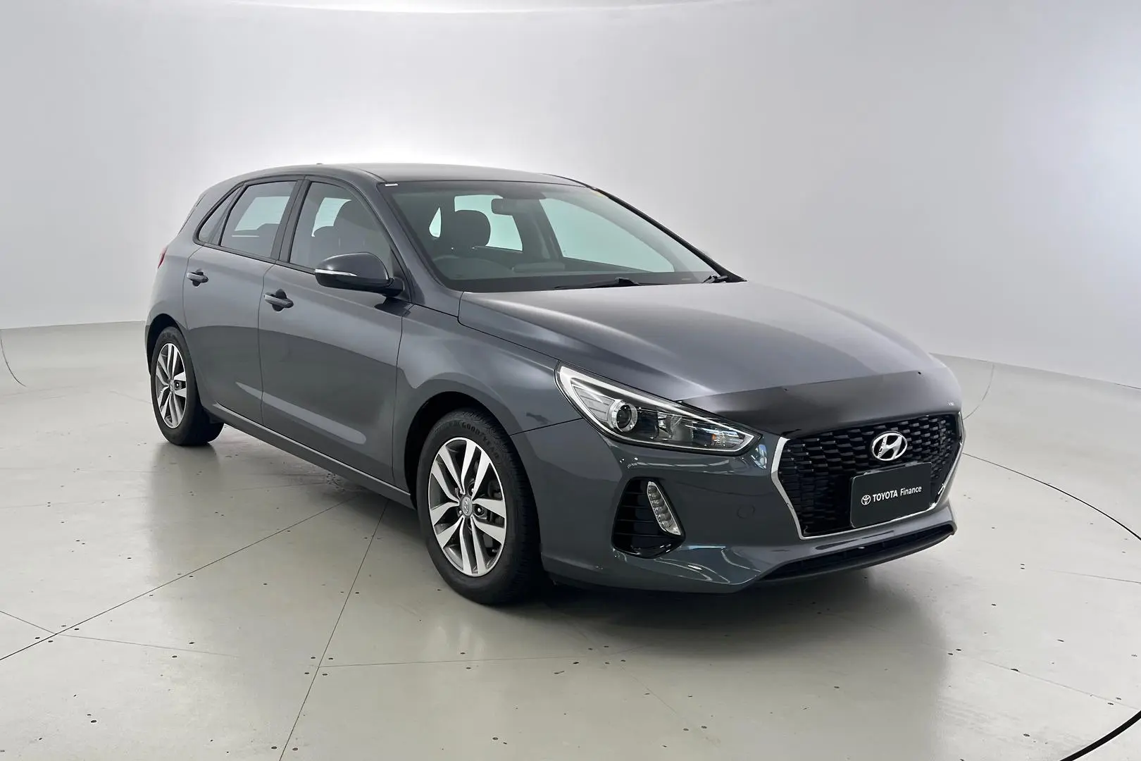 2018 Hyundai i30 Gallery Image 1