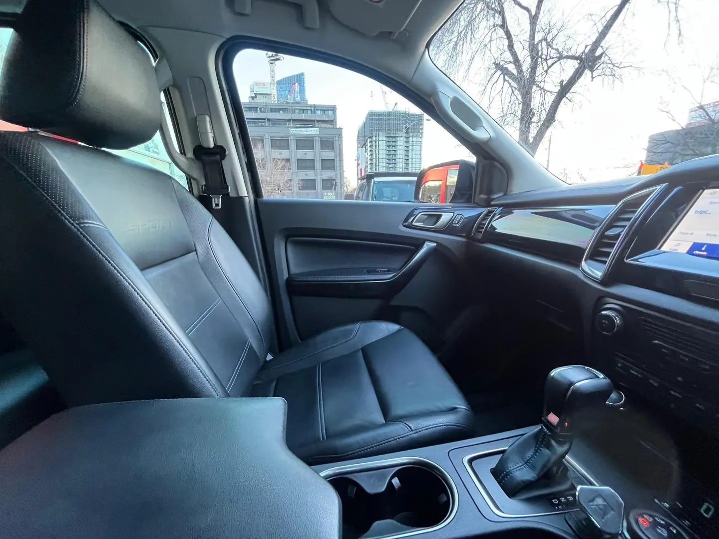 2022 Ford Everest Gallery Image 24