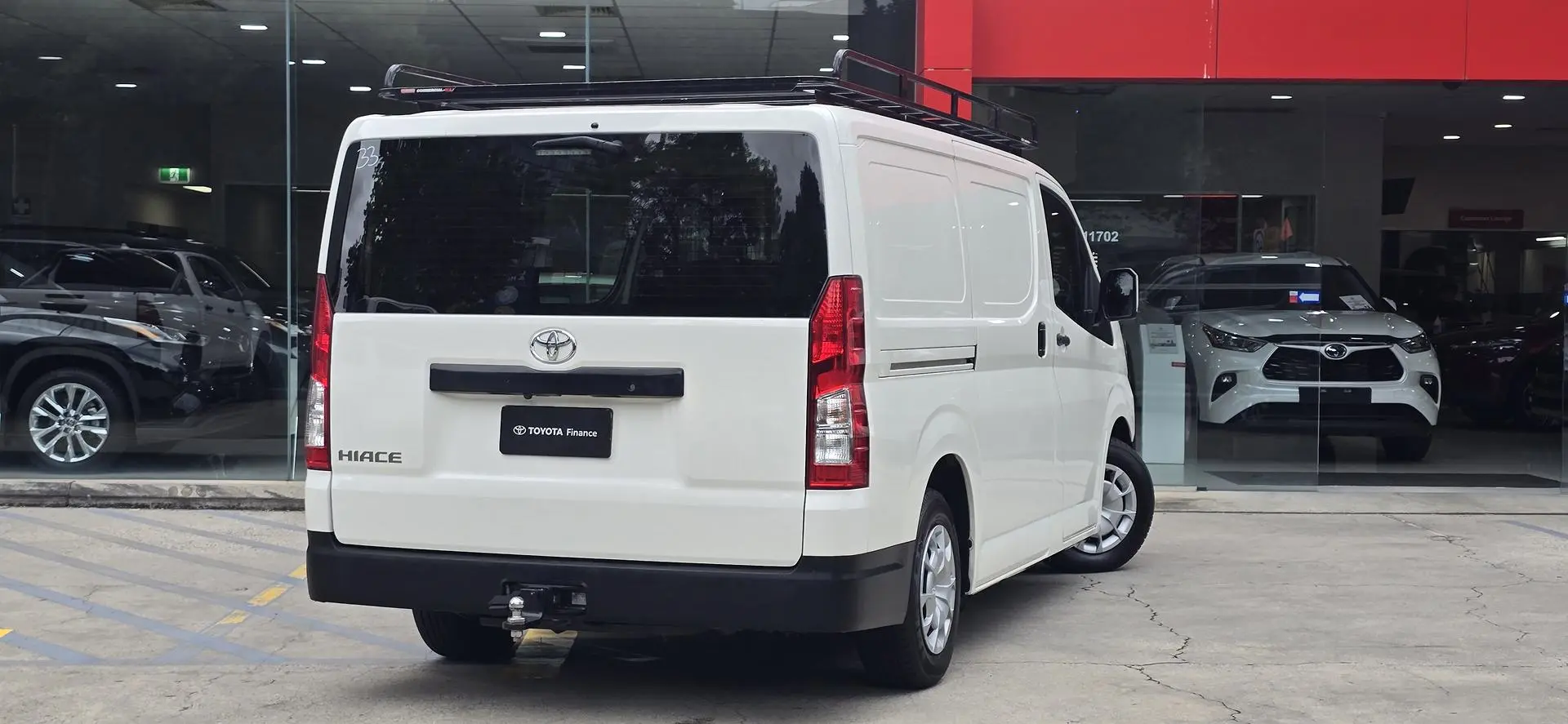 2021 Toyota Hiace Gallery Image 3